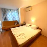 Holiday-orchid Menada Апартаменты *