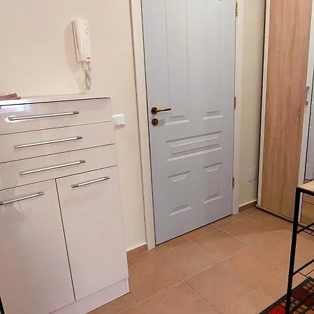 Holiday-orchid Menada *